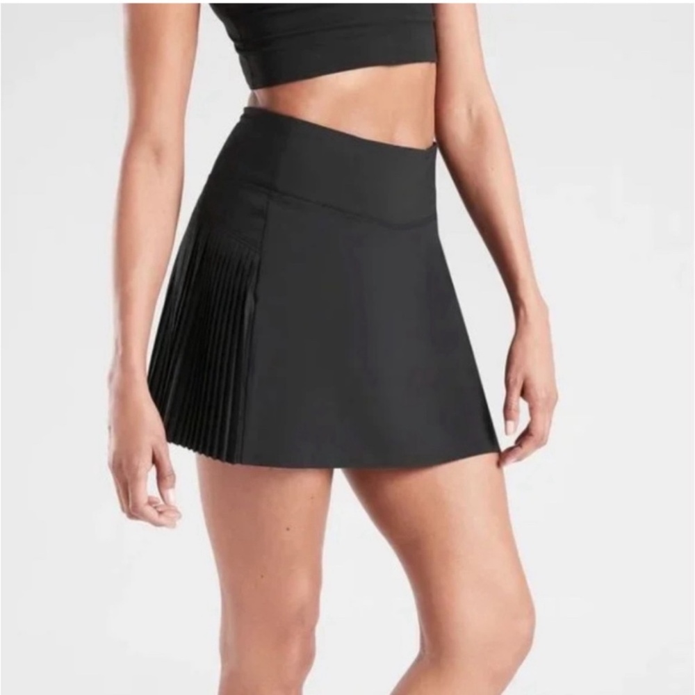 Athleta Advantage Tennis/Golf Pleated Skort In Black Size S - Picture 2 of 16
